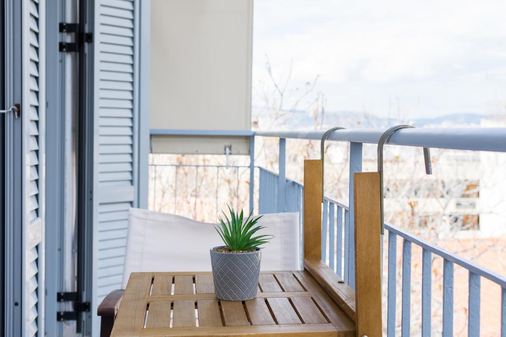 Stratum Apartment By Lobbysquare Atene Esterno foto